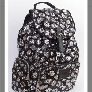 ▪️SOLD▪️PINK Victoria Secret Cheetah Backpack